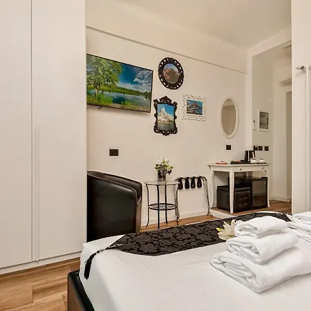 My Way بيت ضيافة لا سبيتسْيا